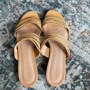 Tan leather Madewell slides